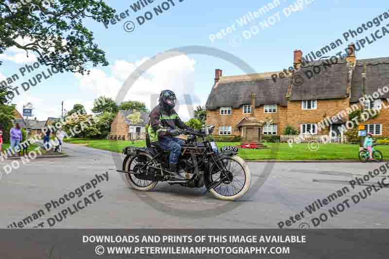 Vintage motorcycle club;eventdigitalimages;no limits trackdays;peter wileman photography;vintage motocycles;vmcc banbury run photographs